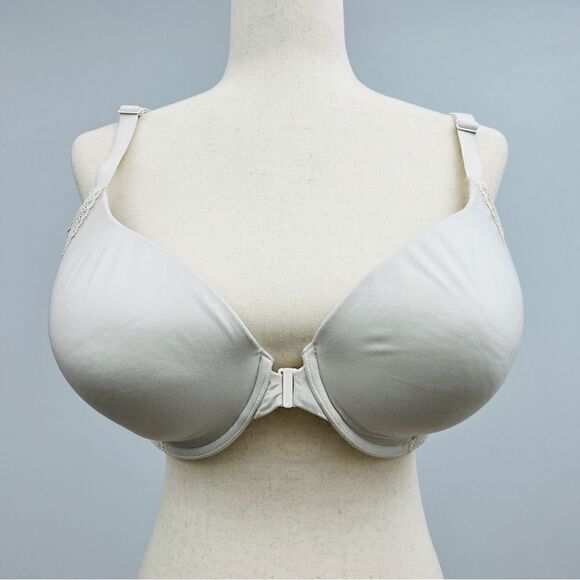 Victoria's Secret Other - Victoria’s Secret Body by Victoria Lined Perfect Coverage 38DDD Front Close